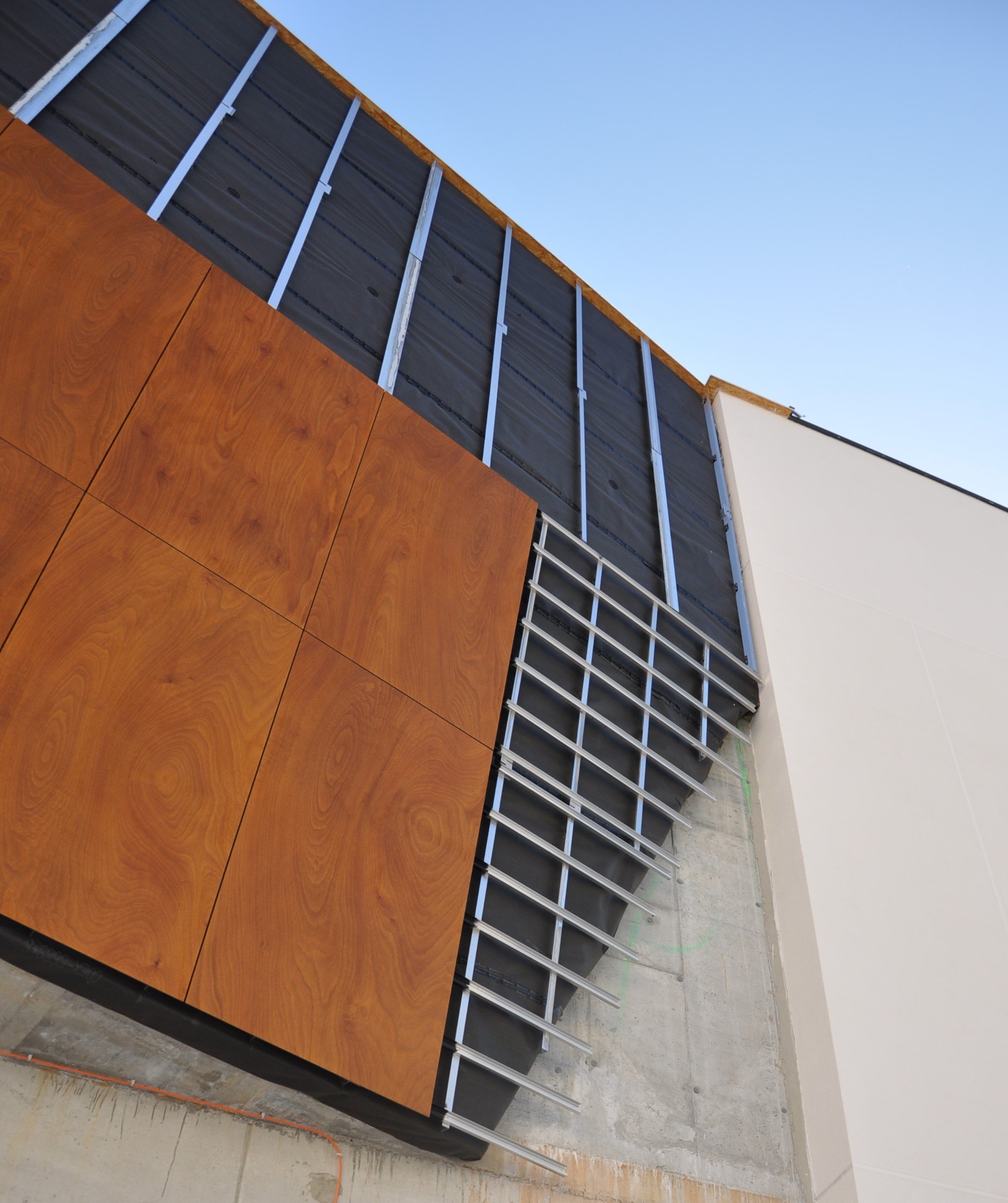 Detail provětrávané fasády